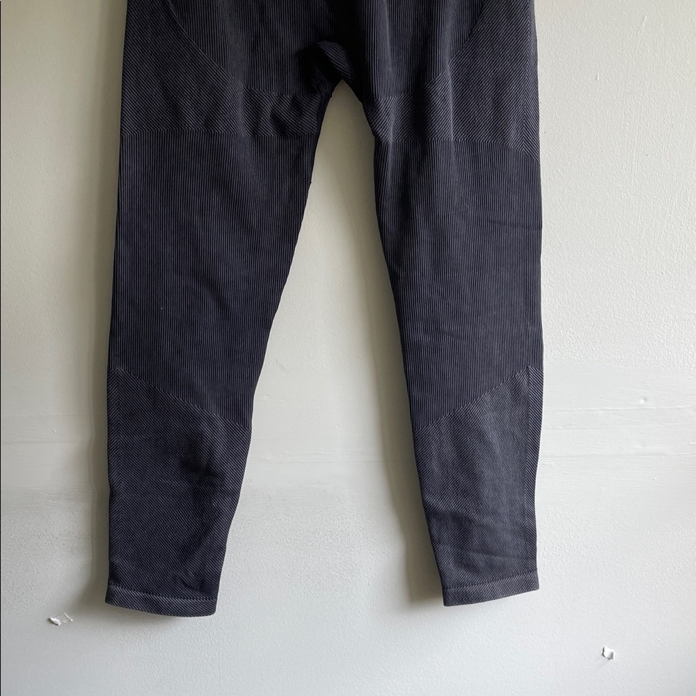 JoyLab Charcoal Ribbed Leggings Size Large - Picture 9 of 10